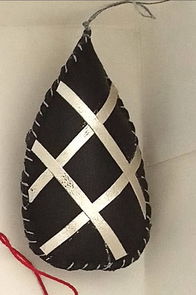 Näharbeit von Gisela Frank